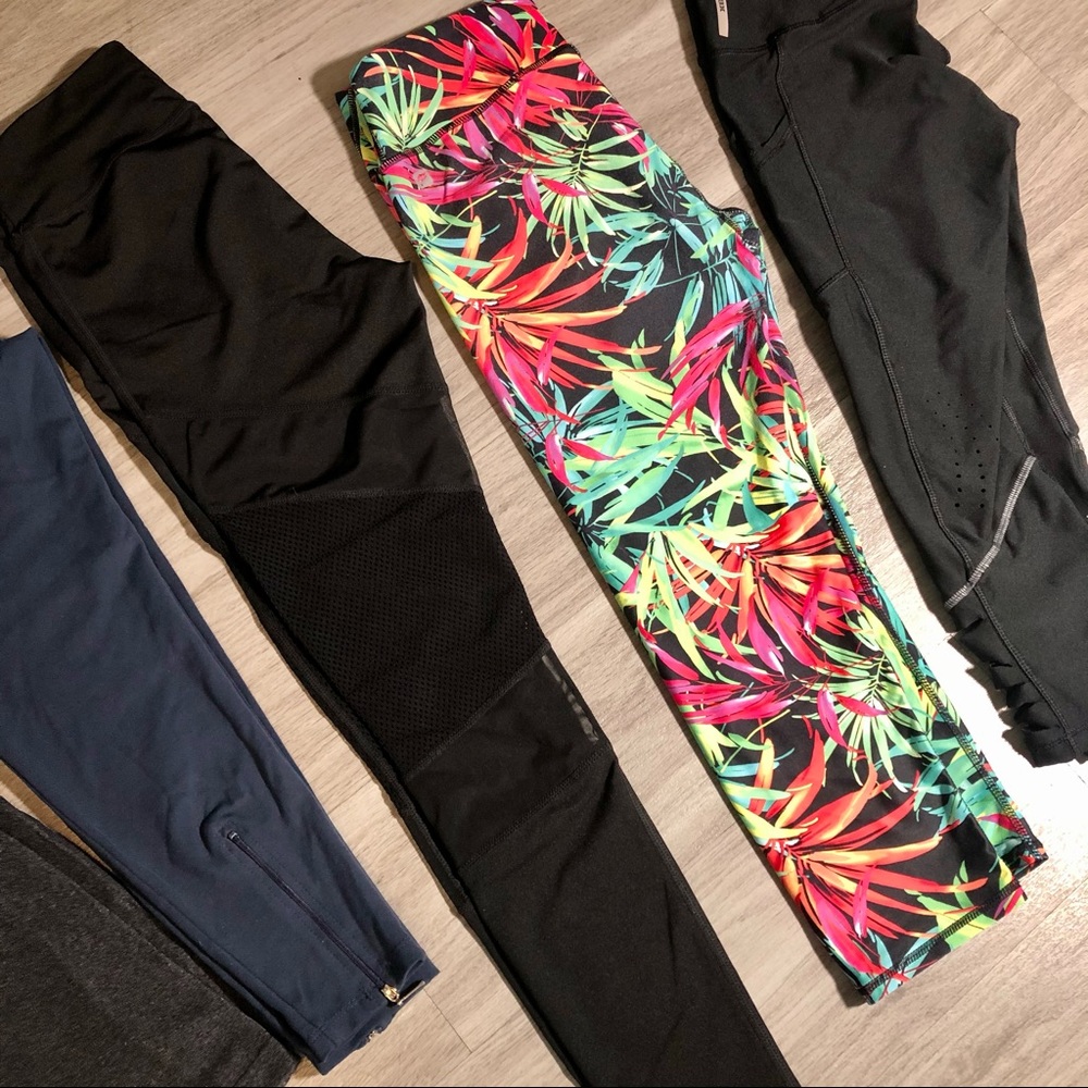 6 pairs of work out leggings